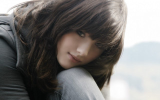 Gothic portrait woman longhair hoodie - free portrait wallpaper for desktop