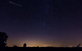 Night sky shooting star building - shooting free wallpaper