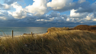 Beach fence water clouds sky - photography free wallpaper