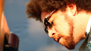 Bearded man sunglasses cellphone tie - his cell phone free wallpaper