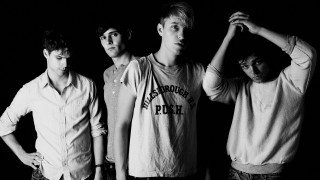 Young men black white photo 2 - daylight free wallpaper