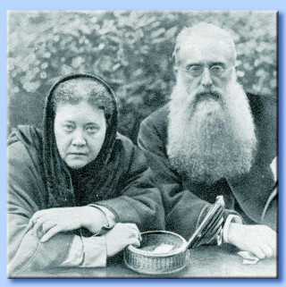 Man woman table bowl blue - old free wallpaper for tablet