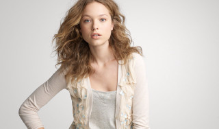 Woman white shirt cardigan over - a cross stitch free wallpaper for desktop