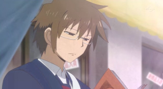 Serious man suit tie holding - a man in a suit free wallpaper for desktop