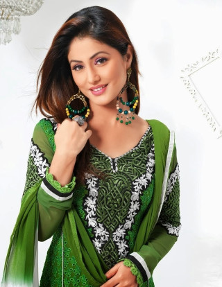 Woman green dress chandelier head - a green dress free wallpaper for mobile