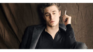 Man chair smoking cigarette hand - a chair holding free wallpaper for desktop