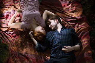 Man woman laying bed together 3 - the bed free wallpaper
