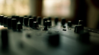 Soundboard closeup blurry background tiltshift - beeple free wallpaper