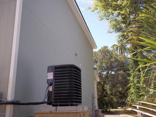 Air conditioner wooden box house - digital photography free wallpaper