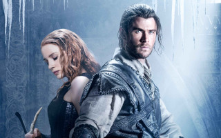 Medieval couple swords dark room - movie still free wallpaper for desktop