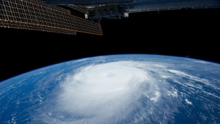 Satellite camera hurricane space view - free rain wallpaper for desktop