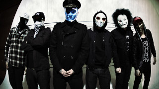 Painted faces group clock wall - painted free wallpaper