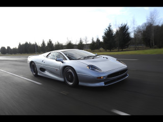 Silver sports car forest road 3 - pearlescent free wallpaper for desktop