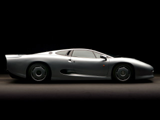 Silver sports car dark room 39 - path free wallpaper