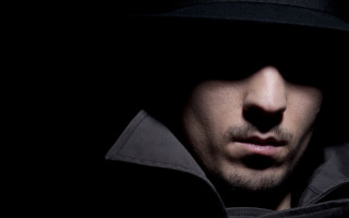 Man black hat hood eyes - deep shadow free wallpaper