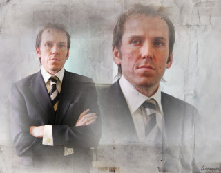 Man suit tie arms crossed 2 - academic art free wallpaper