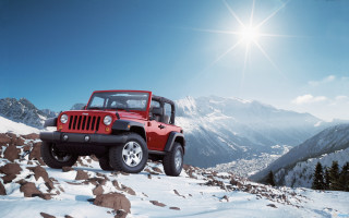 Red jeep snowy mountain sunshine 2 - a red jeep free wallpaper