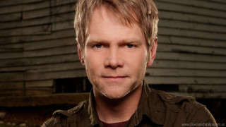 Blonde hair brown shirt serious - a brown shirt free wallpaper