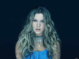 Woman longhair blue dress hyperrealism - bettina heinenayech free wallpaper for desktop