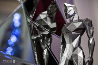 Mirror sculpture horse blue light - alexander archipenko free wallpaper