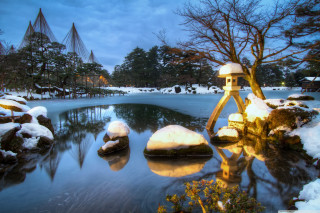 Pond lamp snow covered rocks - a pond free wallpaper