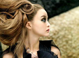 Woman ponytail black dress serious - a ponytail free wallpaper