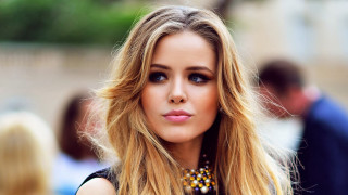 Woman blonde hair necklace serious 3 - long blonde hair and a necklace free wallpaper