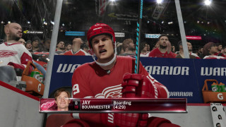 Man red jersey bench microphone - realism free wallpaper