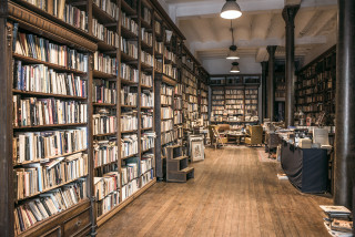 Library bookshelves books floor messy - criterion collection free wallpaper