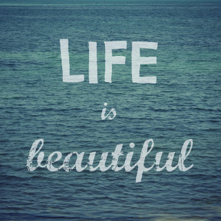 Ocean life beautiful blue bubble - free beach wallpaper for tablet