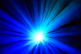 Blue green background starburst centerpiece - dynamic free wallpaper for desktop