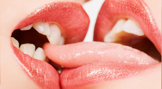 Woman mouth white background square - a white background free wallpaper