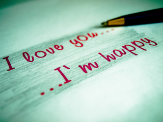 I love you im happy 2 - a pen free wallpaper