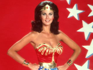 Wonder woman costume photo stars - feminist free wallpaper