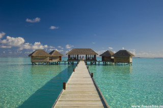 Pier hut water dock scenery - a hut free wallpaper for desktop