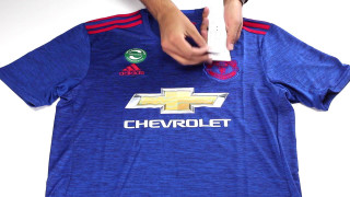 Person holding wii controller blue - a person holding free wallpaper