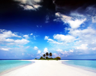 Deserted beach palm island clouds - beach free wallpaper for desktop
