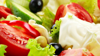 Salad with tomatoes fresh vegetables - close free wallpaper