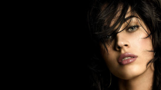Woman dark hair serious look - a photorealistic painting free wallpaper for desktop