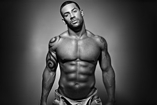 Man tattoo black white photo - his arm and chest free wallpaper