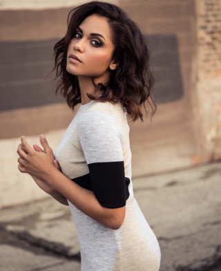 Woman arms crossed street corner - alexis simon belle free wallpaper for mobile