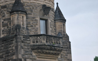 Stone building clock weather vane - a stone building free wallpaper