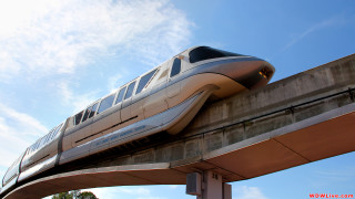 Train bridge sunny day blue - a train free wallpaper for desktop