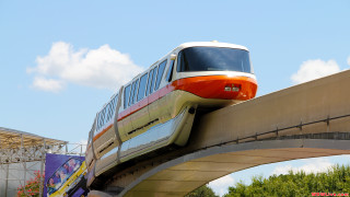 Train bridge sunny day blue 2 - a train free wallpaper for desktop