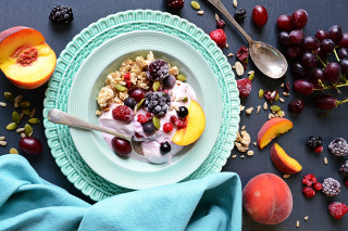 Fruit yogurt bowl spoon blue - fruit free wallpaper for desktop