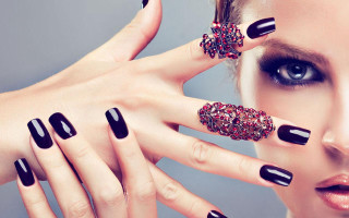 Woman black nails red black - her finger and a ring free wallpaper