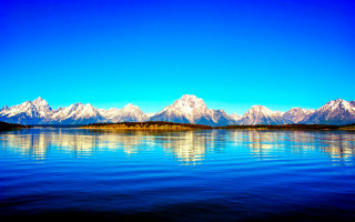 Lake mountains blue sky clouds 17 - a few cloud free wallpaper for desktop