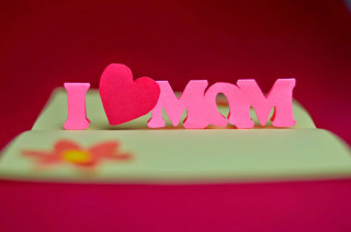 Pink cake heart i love - mom free wallpaper