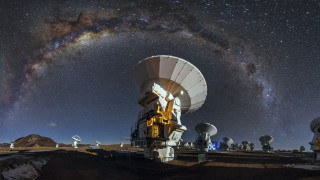 Large telescope field starry sky - milky free wallpaper