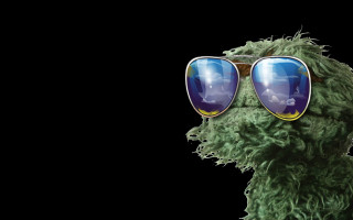 Green monster sunglasses planet grass - its head free wallpaper